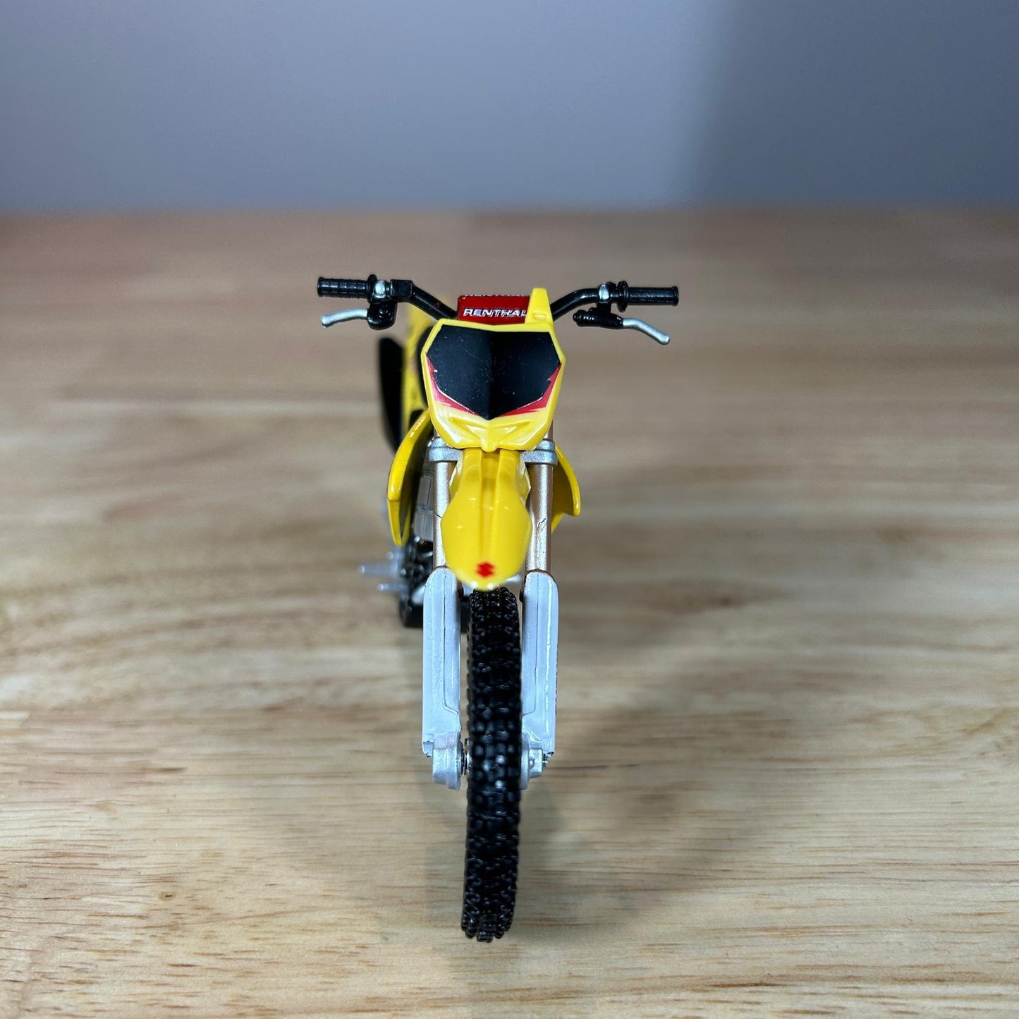 Burago Toy Models 1:18 Suzuki RMZ 450