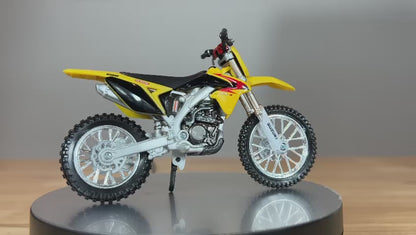 Burago Toy Models 1:18 Suzuki RMZ 450